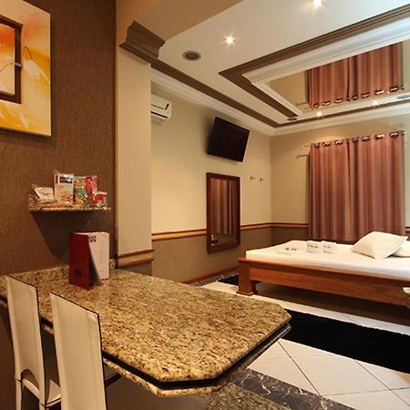 Motel Black Horse Котиа Екстериор снимка